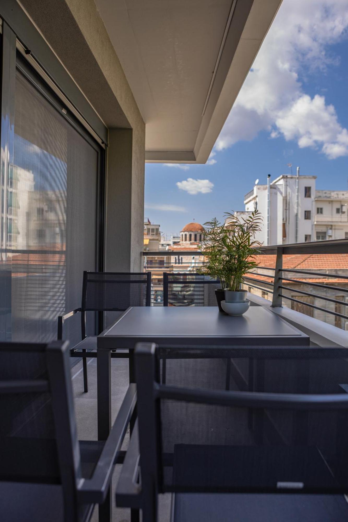 Aeson Premium Living Aparthotel Volos Luaran gambar