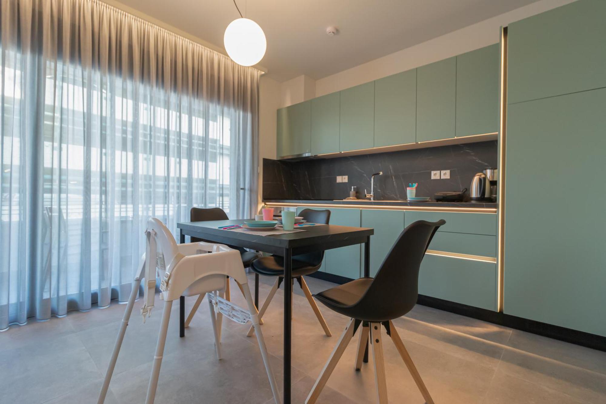 Aeson Premium Living Aparthotel Volos Luaran gambar